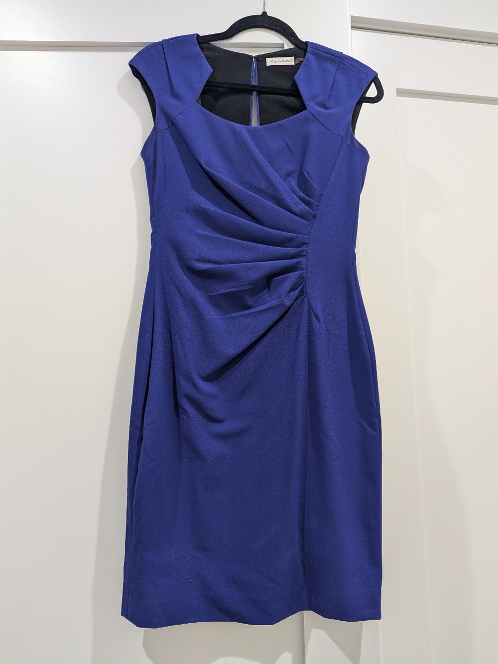 Elegant Purple Cap-Sleeve Sheath Dress